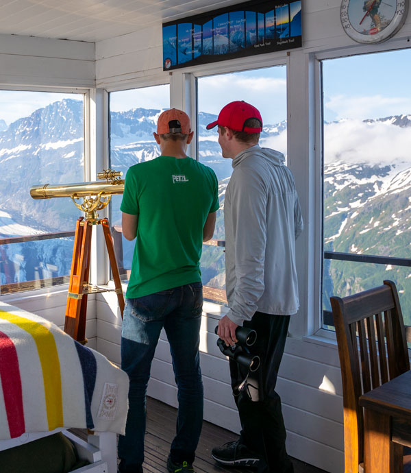 Glacier Lookout Stop In