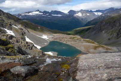 There are sever clear water alpine lakes to swim in if you're brave enough.