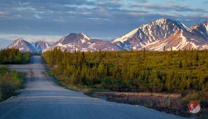 Starting out down the Denali Highway from Cantwell.