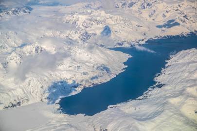 Harriman Glacier running in to Harriman Fiord.